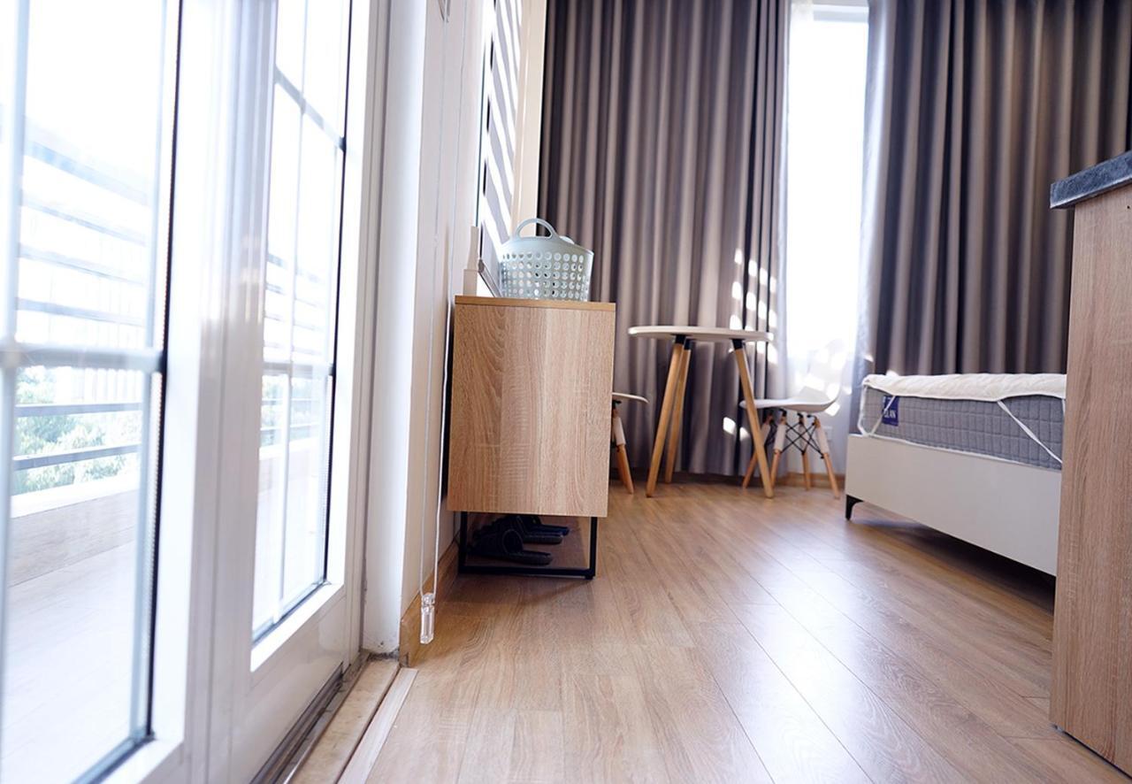 Lyn House - Service Apartment Hoang Quoc Viet Hanoi Eksteriør billede
