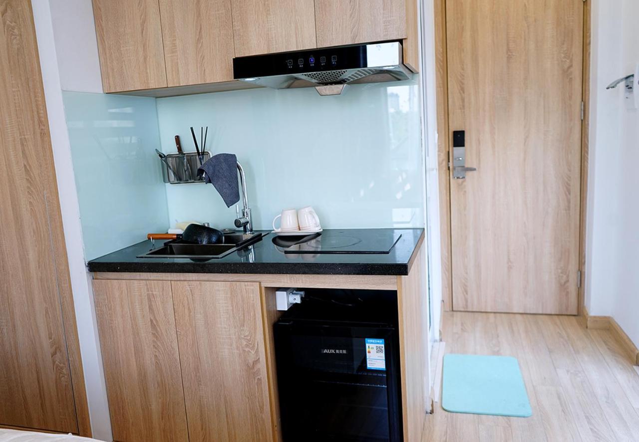 Lyn House - Service Apartment Hoang Quoc Viet Hanoi Eksteriør billede