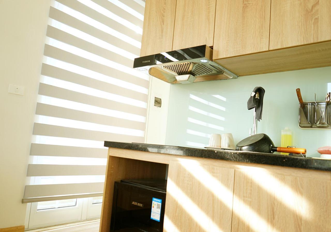 Lyn House - Service Apartment Hoang Quoc Viet Hanoi Eksteriør billede